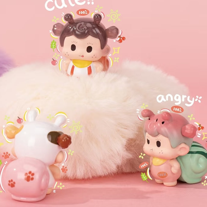 SODA Grumpy Snail Snailie Blind Box